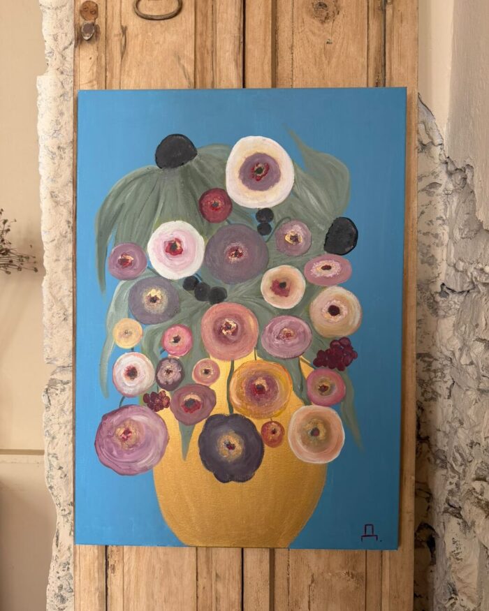 Fiori in vaso — fondo azzurro